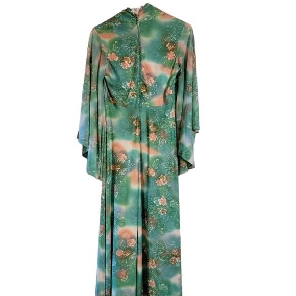 Vintage | Green Floral Angel Wing Maxi - Picture 2 of 7